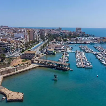 Cozy In With Wifi Torrevieja